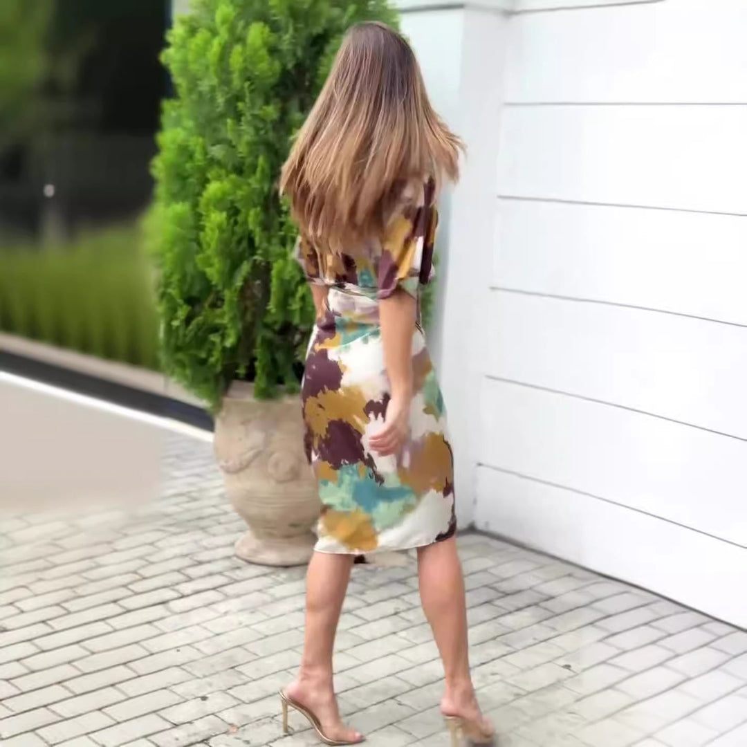 Stefka | Elegancka sukienka z abstrakcyjnym nadrukiem, wrap dla kobiet