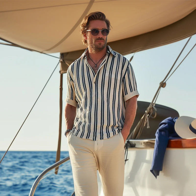 Męska Koszula Krótki Rękaw w Paski z Kołnierzykiem w Kształcie V - Model 27407407Y