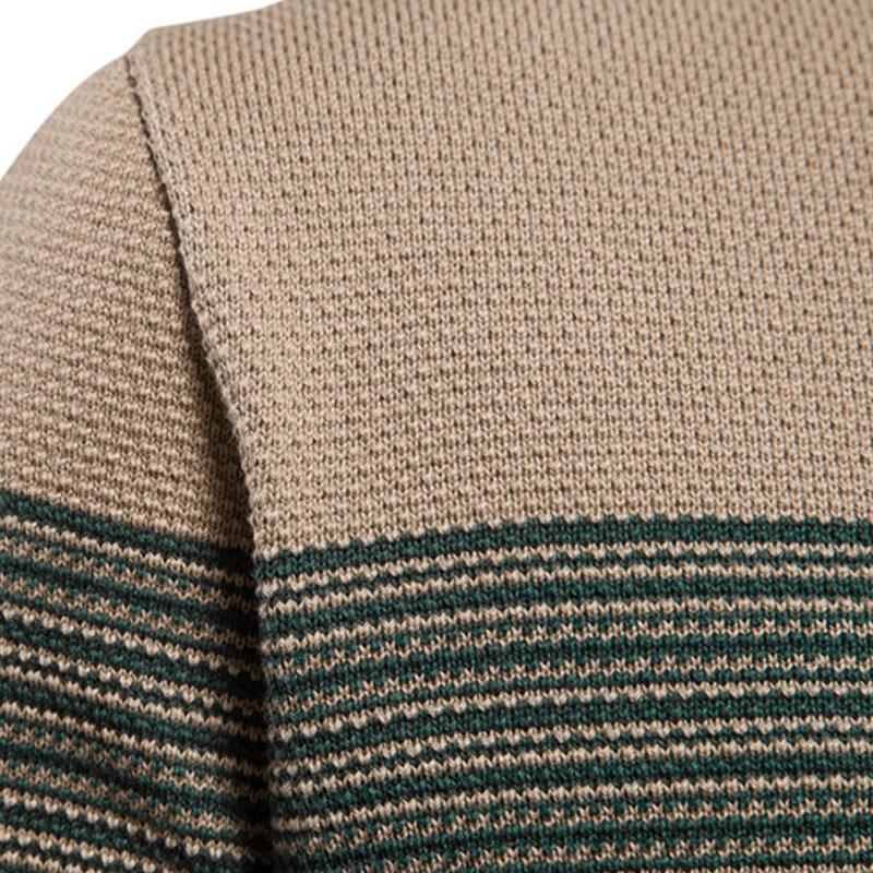 Męski vintage sweter z okrągłym dekoltem i paskami 31690461X