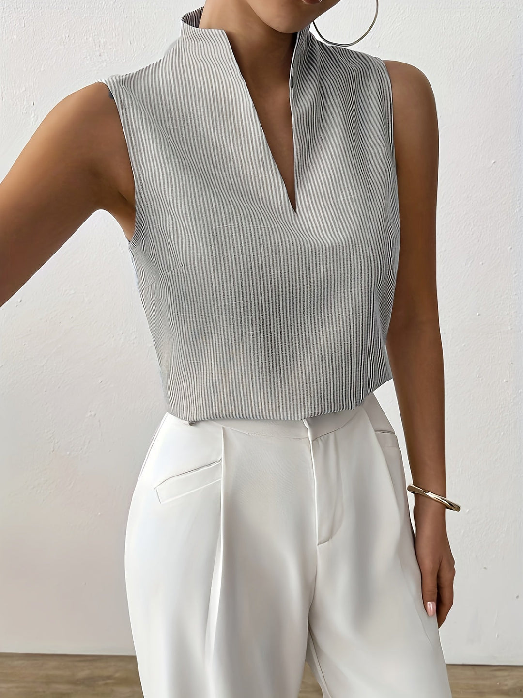 Linea | Bluzka z subtelnymi paskami