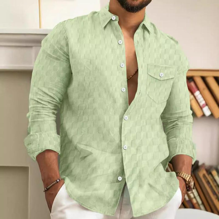 Męska koszula w kratę z kieszonką na piersi i długim rękawem - model 10101676Y