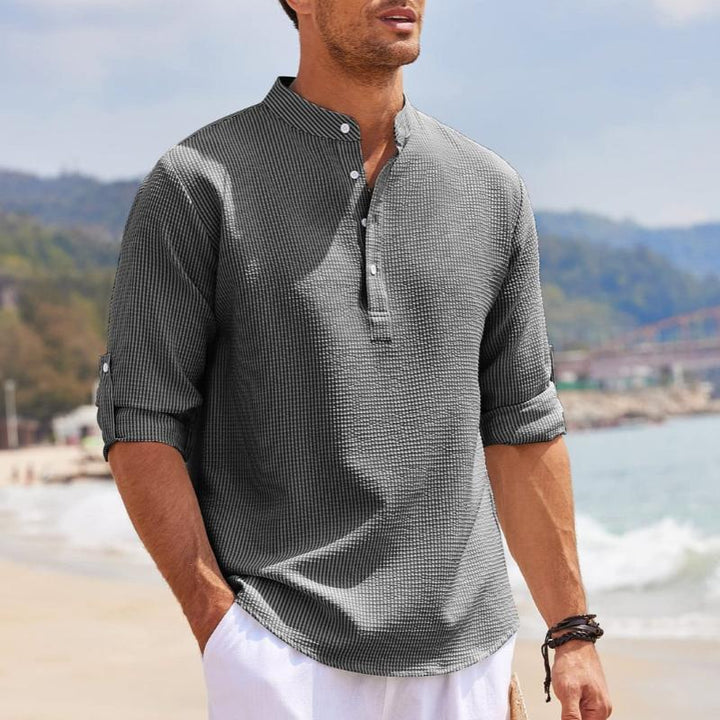 Męska koszula z kołnierzykiem stand i podwiniętymi rękawami - model 19984852Y
